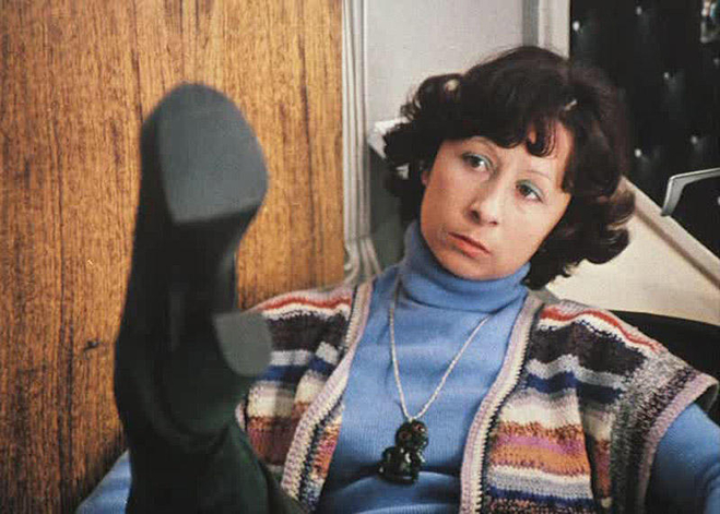 Лія Ахеджакова