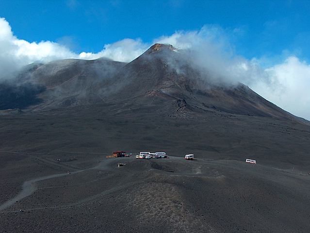 Зеленый туризм: путешествия к активным вулканам (фото)