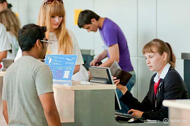 За что мы платим аэропортовые сборы