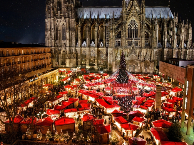 Різдвяні ярмарки: Weihnachtsmarkt am K&ouml;lner Dom