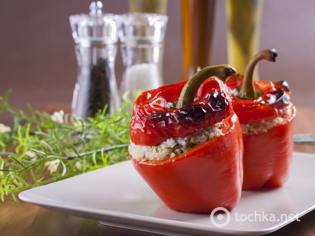 фарширований перець з овочами фарширований перець з овочами
