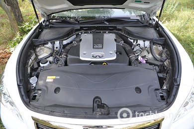 Тест-драйв Infiniti M-27x