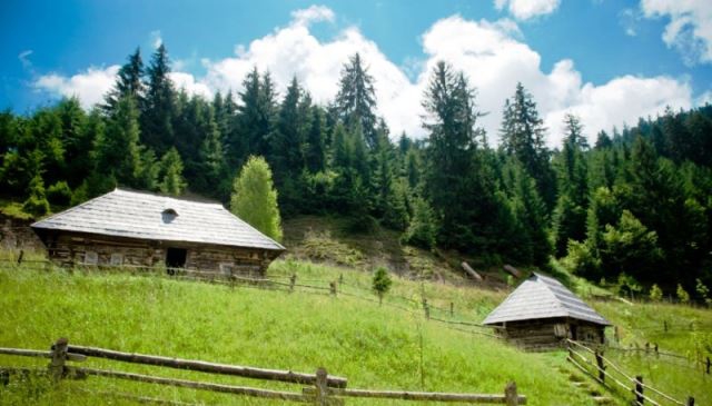 Места Украины, которые стоит посетить: ТОП-5 уникальных сёл Места Украины, которые стоит посетить: ТОП-5 уникальных сёл