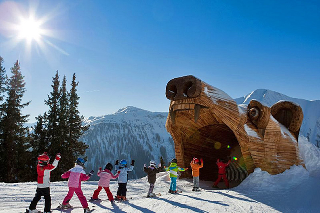 Зимний отдых в Австрии: топ-3 курорта для семейного отдыха
