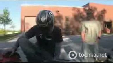 Первый раз на спортивном мотыке)