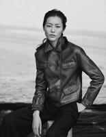 Лучшие традиции 90-х в рекламе Giorgio Armani