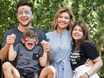 Дружина Володимира Зеленського розсекретила, на кого навчається їхня 18-річна дочка Олександра