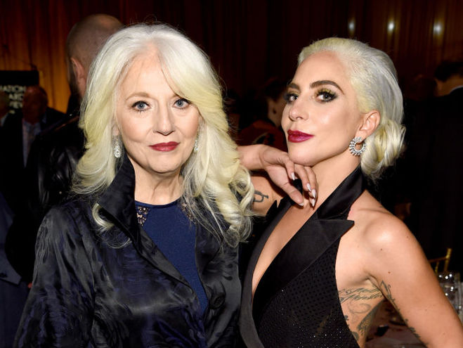 Леді Гага розповіла про відносини з мамою