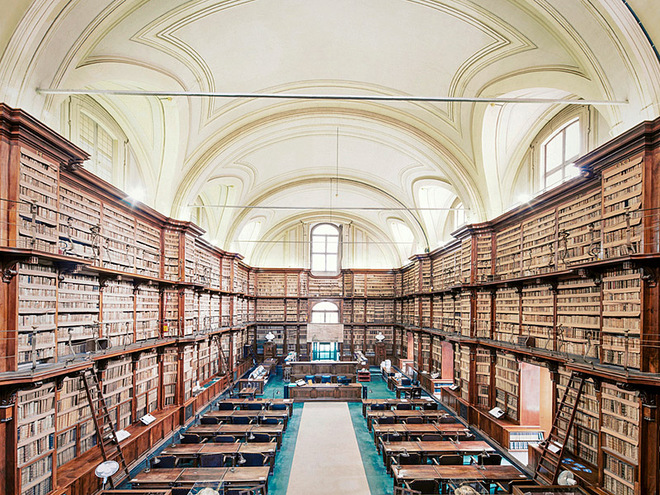 Самые красивые старинные библиотеки в объективе Фрэнка Бобота