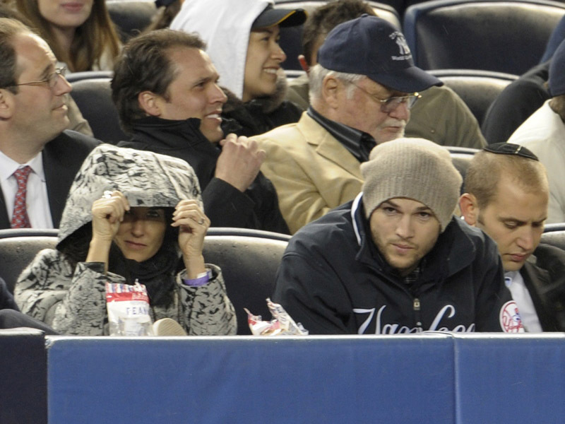 Эштон Кутчер и Деми Мур