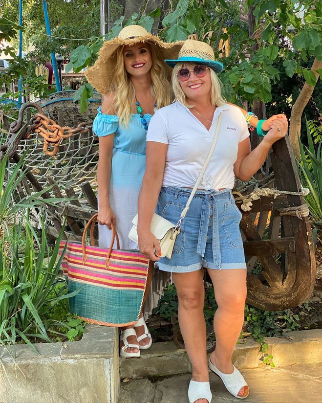 Ирина Федишин с мамой