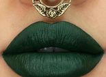 Модный тренд 2017: зеленая помада
