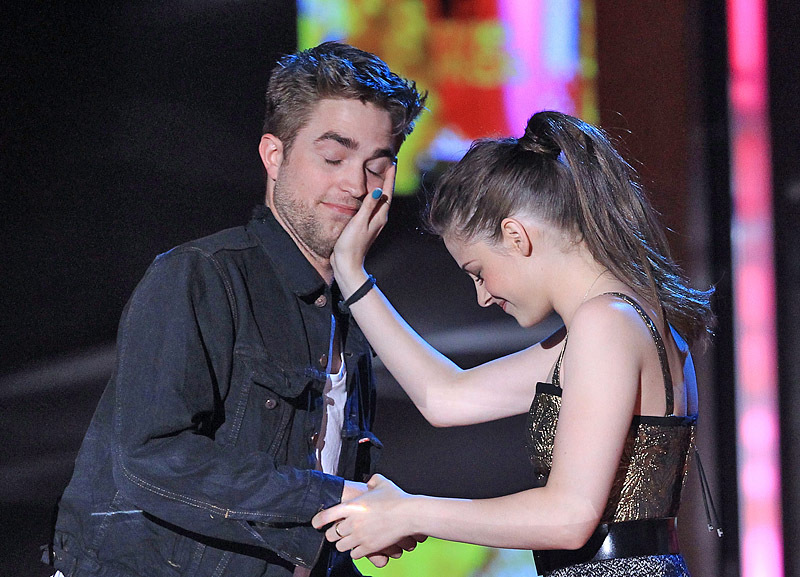 Роберт Паттинсон и Кристен Стюарт