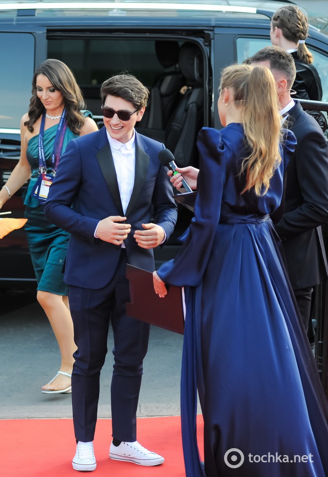 Євробачення 2017: червона доріжка в Києві (фото, відео)