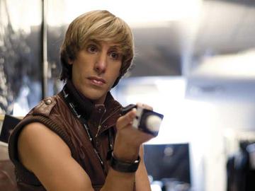 В Украине запретили журналиста-гея