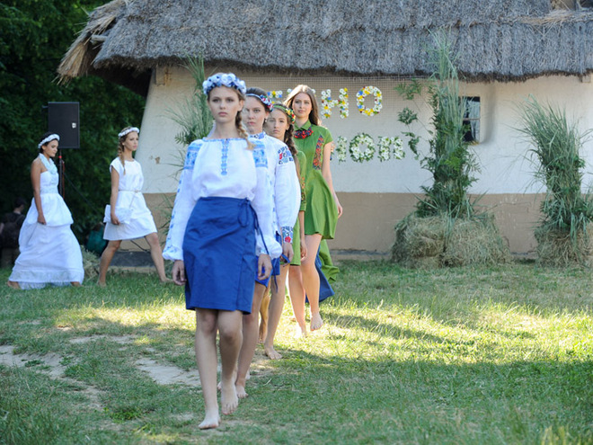 Коллекции Этно-fashion на фестивале «Країна Мрій»: Едельвіка