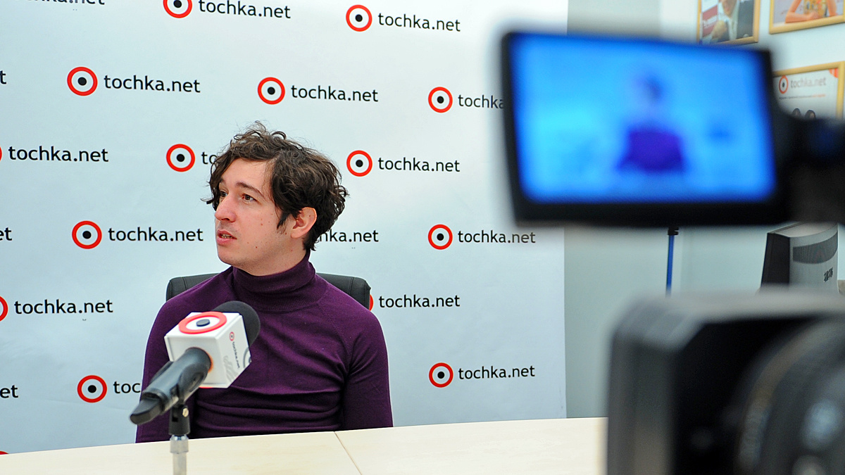 Дмитрий Шуров