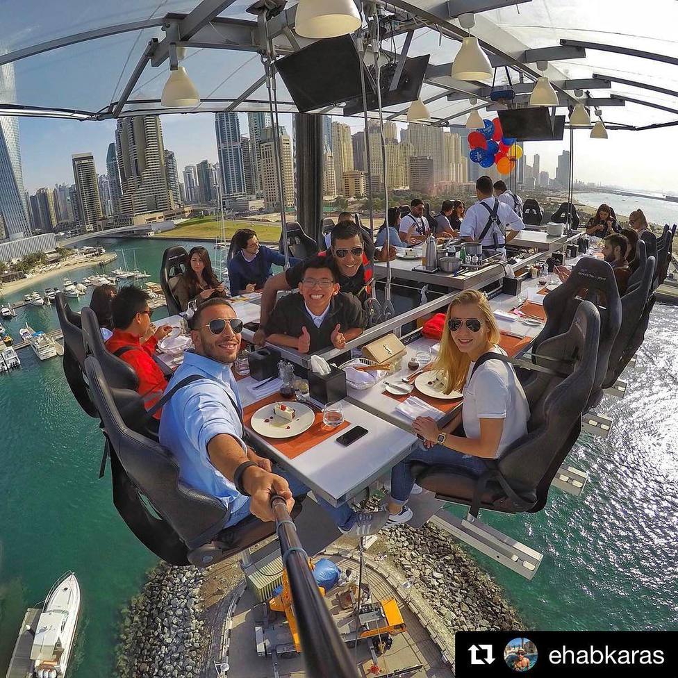 10 самых оригинальных ресторанов мира: Dinner in the Sky