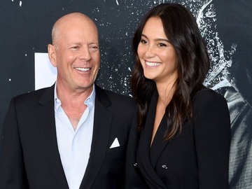 «Дайте йому простір»: Дружина Брюса Вілліса записала звернення до папараці
