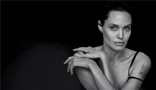 Анджелiна Джолi