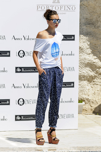 Holiday Fashion Week:SWIMWEAR FASHION SHOW BY LOZNEVAYA
