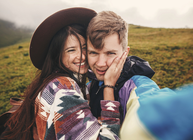 Проявляя уважение: как полюбить себя, будучи в отношениях с партнером