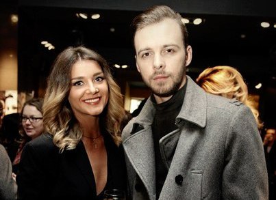 Миша Романова, Макс Барских