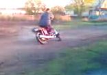 парижский парень зажигает!!!!    