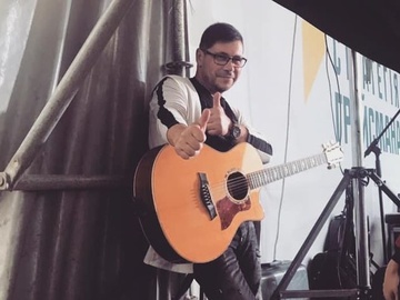 Подруга Лесика із Dzidzio розповіла про його стан через півтора тижні після зупинки серця