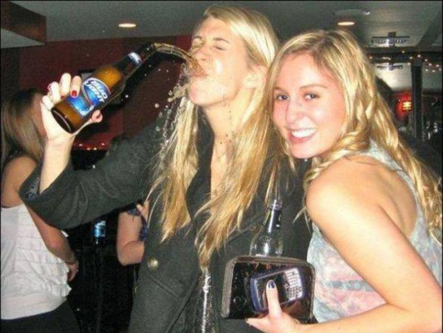 Осторожно, блондинки!