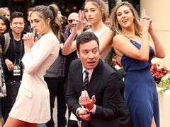 Золотий глобус 2017: на церемонію нагородження приїхали доньки Сільвестра Сталлоне