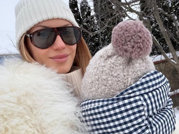 Нікітюк показала, як наречений проводить час із їхнім 7-місячним сином