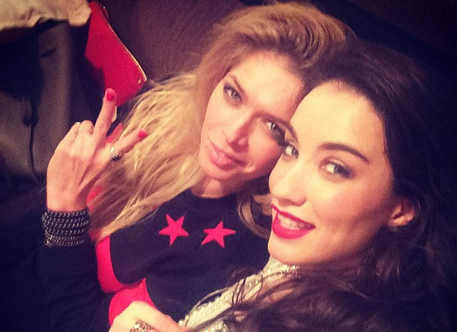 Виктория Дайнеко, Вера Брежнева