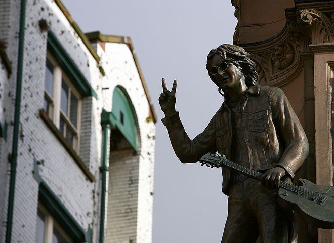 Джон Леннон