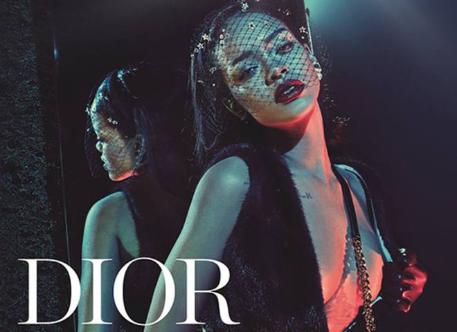 Ріанна в рекламе Dior