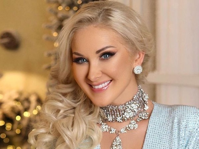 Не впізнати: співачка Катерина Бужинська показала, якою була у 18 років