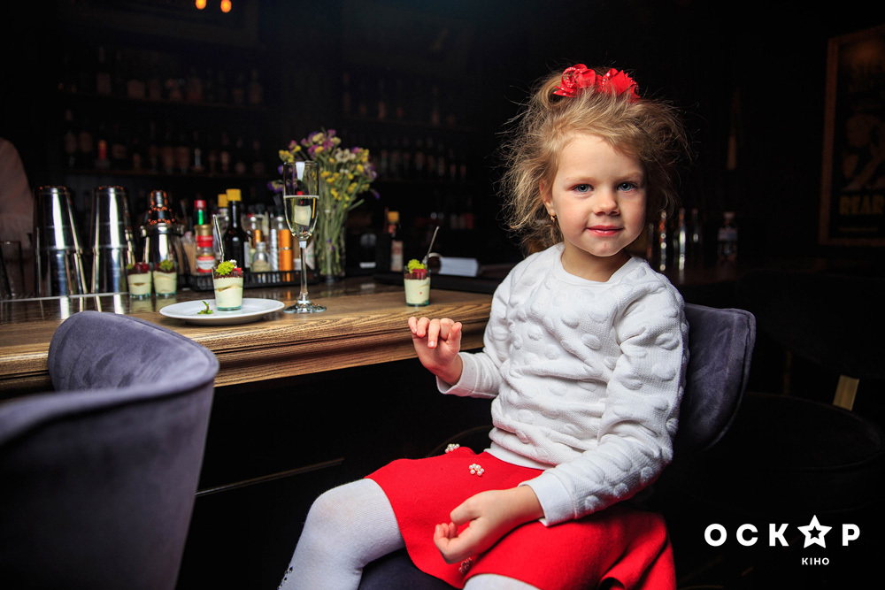 "Красавица и чудовище": гала-премьера в кинотеатре "Оскар"