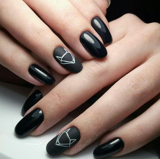Маникюр на длинные ногти: 4 стильных варианта nail art