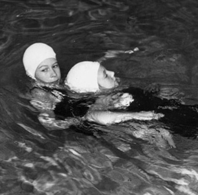 15 архивных фото Елизаветы II, которые ты редко где увидишь