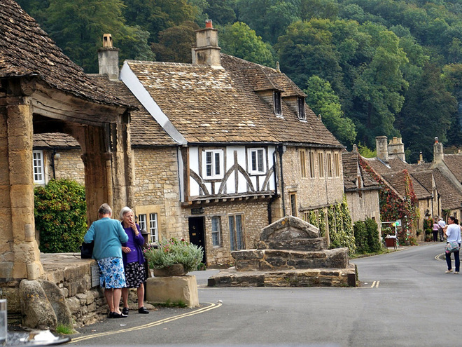 Деревня Castle Combe