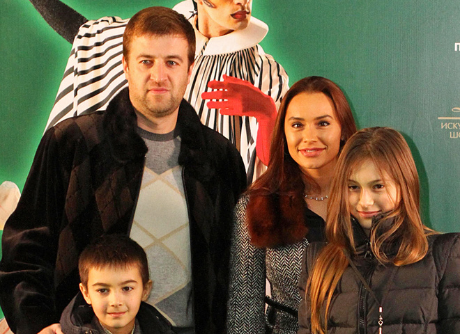 Виталина Ющенко, Алексей Хахлев