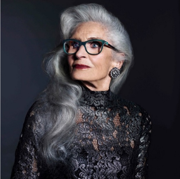 Фешн-блогер Дафна Селф