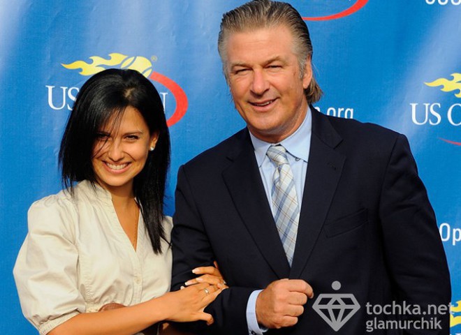 Алек Болдуін, Хіларія Томас