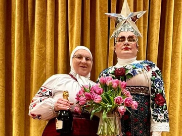 «Мама Сердючки» Інна Білоконь показала рідкісні фото з чоловіком та 9-місячною онукою