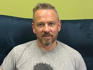 Фоззі показав "милий донатик" від чехів у вигляді корабля