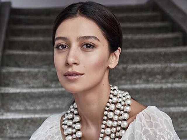 Равшана Куркова