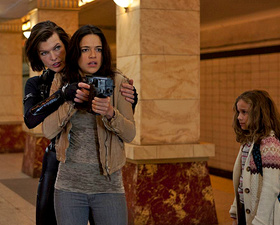 Кадры из фильма Обитель зла 5