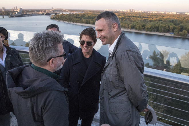 Виталий Кличко устроил Тому Крузу экскурсию по Киеву