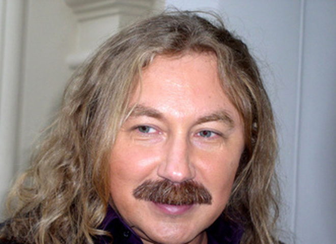 Игорь Николаев