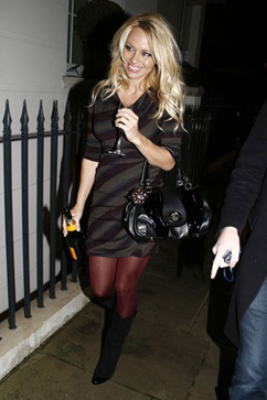 Памела Андерсон